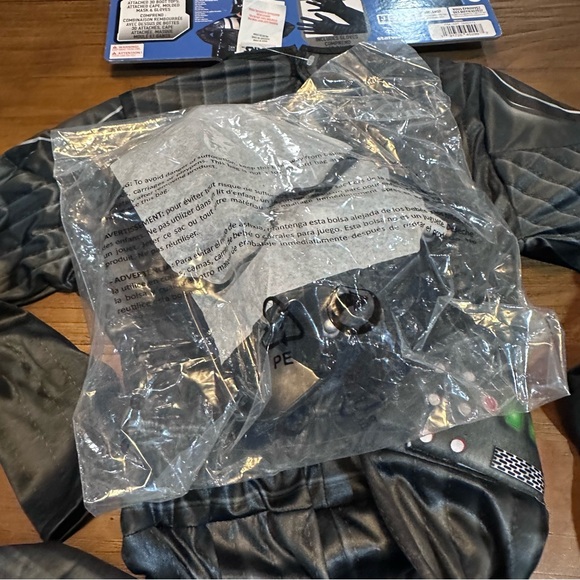 Star Wars Darth Vader Child Costume – Size Small (5/6) – Complete Set NWT - Picture 6 of 15